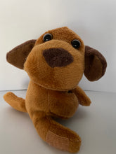 Load image into Gallery viewer, Hitchhikers Attaching Stuffed Animals
