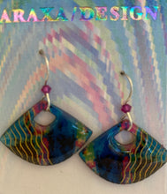 Load image into Gallery viewer, Araxa Design Resin Earrings
