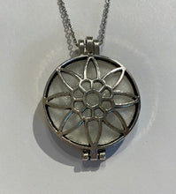 Load image into Gallery viewer, Aromatherapy Necklaces
